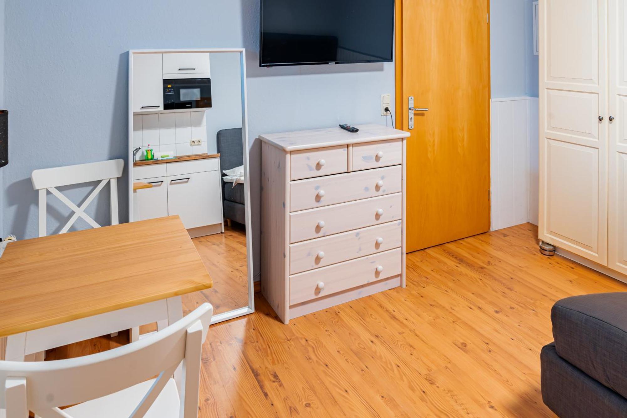 Apartmenthaus Chrischanshof ロストック エクステリア 写真
